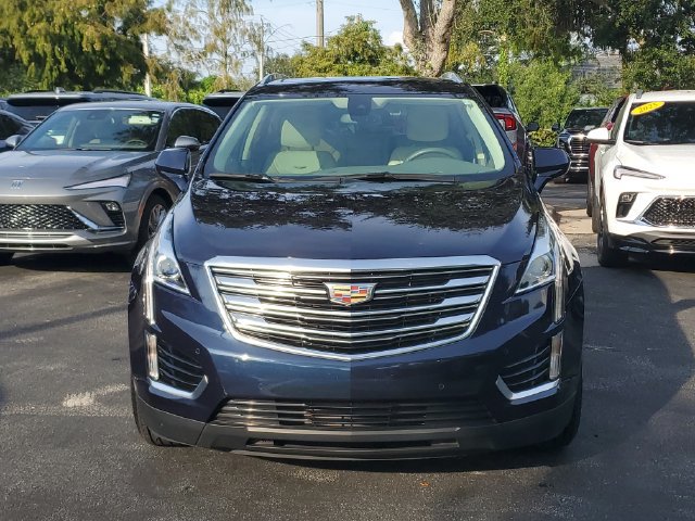 Certified 2017 Cadillac XT5 Luxury w/ Driver Awareness Package FWD image 8