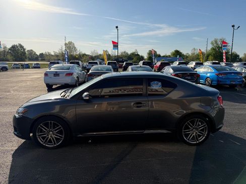 Used 2013 Scion tC FWD image 7