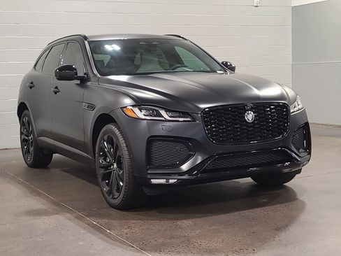 New 2026 Jaguar F-PACE R-Dynamic S AWD/4WD image 11