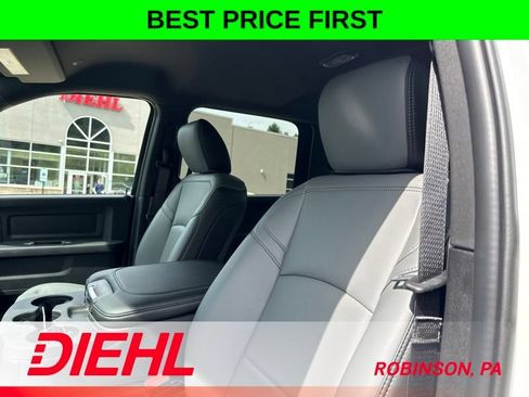 New 2026 RAM 5500 Tradesman w/ Chrome Appearance Group AWD/4WD image 19