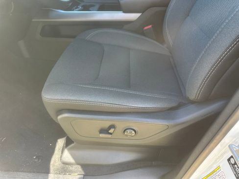 Used 2021 RAM 1500 Big Horn image 5