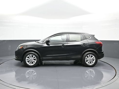 Used 2019 Nissan Rogue Sport SV w/ All-Weather Package AWD/4WD image 9
