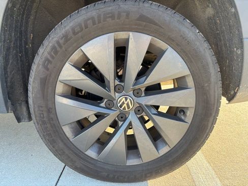 Used 2022 Volkswagen Taos S w/ IQ Drive S Package image 6