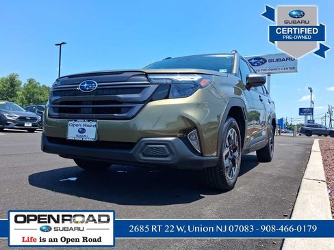 Used 2026 Subaru Forester Premium w/ Premium/Limited Package AWD/4WD image 2