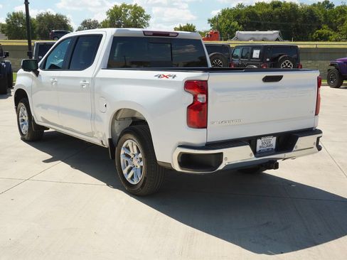 Used 2025 Chevrolet Silverado 1500 LT w/ Safety Package AWD/4WD image 3
