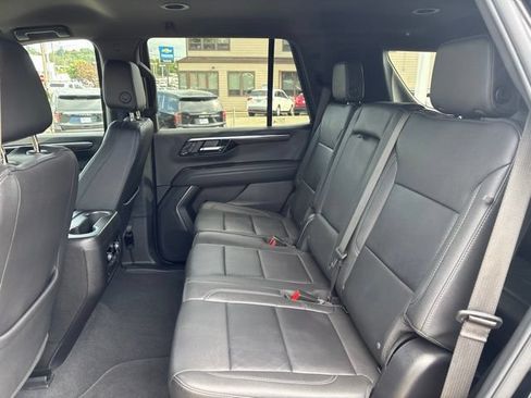 Used 2025 Chevrolet Tahoe LT AWD/4WD image 31