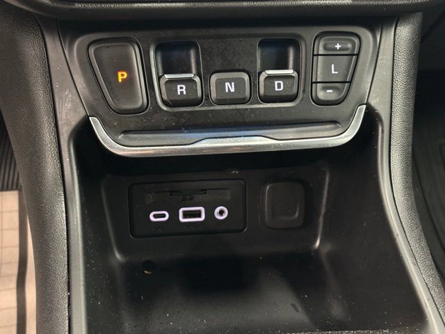 Used 2020 GMC Terrain SLT w/ Preferred Package AWD/4WD image 31