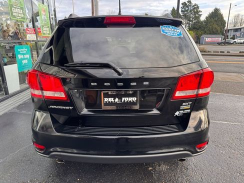 Used 2015 Dodge Journey SXT w/ Flexible Seating Group image 7