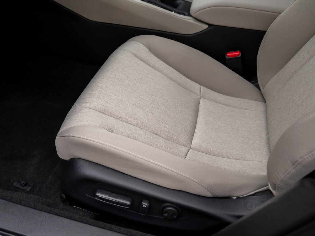 Used 2026 Honda Accord SE image 17