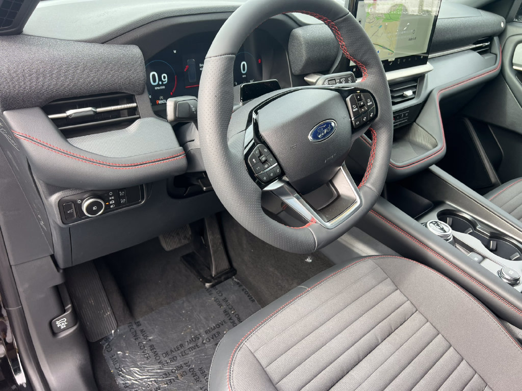Used 2027 Ford Explorer ST-Line w/ Premium Package AWD/4WD image 20