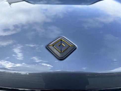 Used 2022 Rivian R1T Adventure image 12