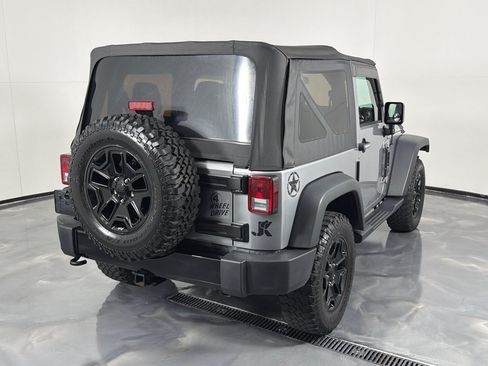 Used 2017 Jeep Wrangler Sport AWD/4WD image 5