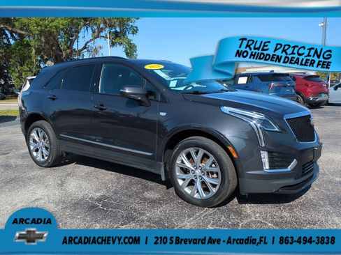 Certified 2020 Cadillac XT5 Sportv w/ LPO, Floor Liner Package AWD/4WD image 2