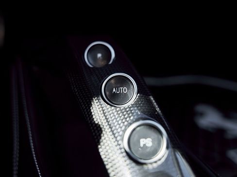 Used 2017 Ferrari 488 GTB image 68