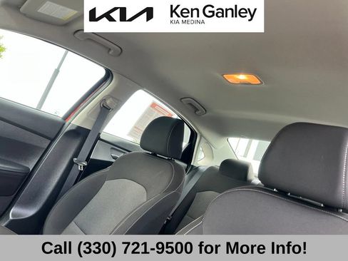 Certified 2023 Kia Forte LXS w/ LXS Technology Package FWD image 40