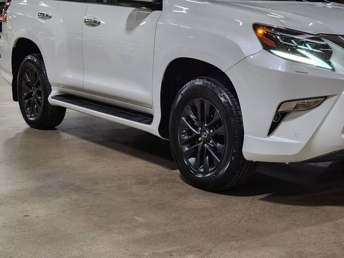 Used 2022 Lexus GX 460 Premium image 16