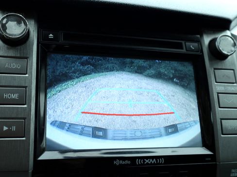 Used 2018 Toyota Tundra SR5 image 39