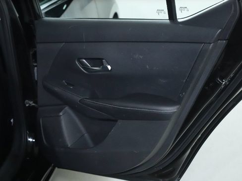 Used 2023 Nissan Sentra SV w/ All-Weather Package FWD image 31
