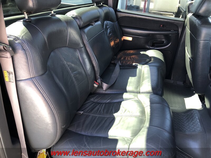 Used 2002 Chevrolet Silverado 3500 LT AWD/4WD image 17