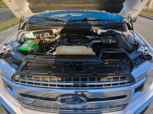 Used 2018 Ford F150 XLT w/ XTR Package AWD/4WD image 36