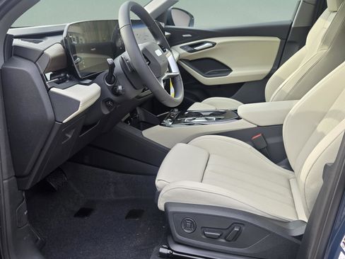 New 2025 Audi Q6 e-tron Premium Plus image 10