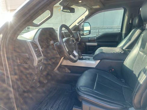 Used 2018 Ford F150 Lariat RWD image 13