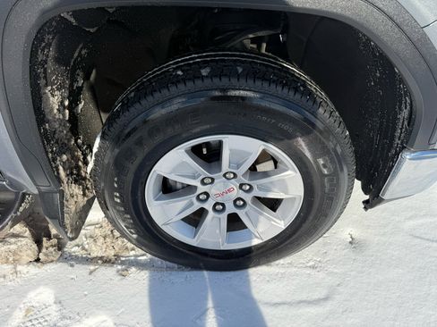 Used 2019 GMC Sierra 1500 SLE w/ SLE Value Package image 9