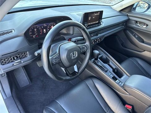 Used 2024 Honda Accord EX image 18