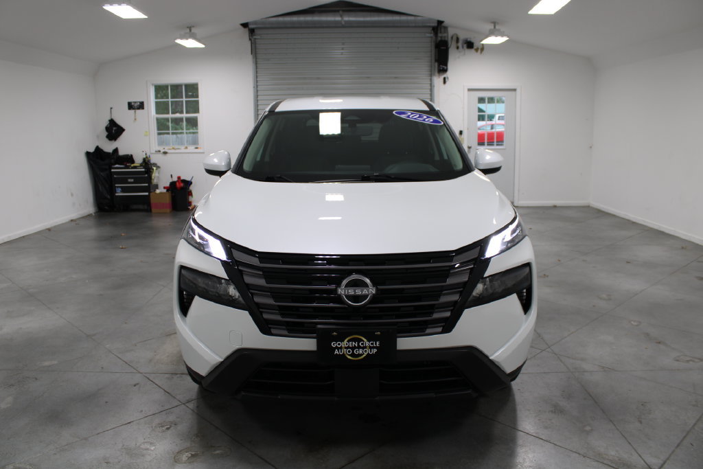 Used 2026 Nissan Rogue SV w/ Cold Weather Package FWD image 3