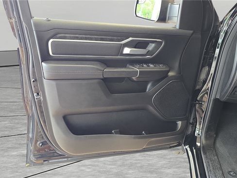 Used 2023 RAM 1500 Big Horn AWD/4WD image 12