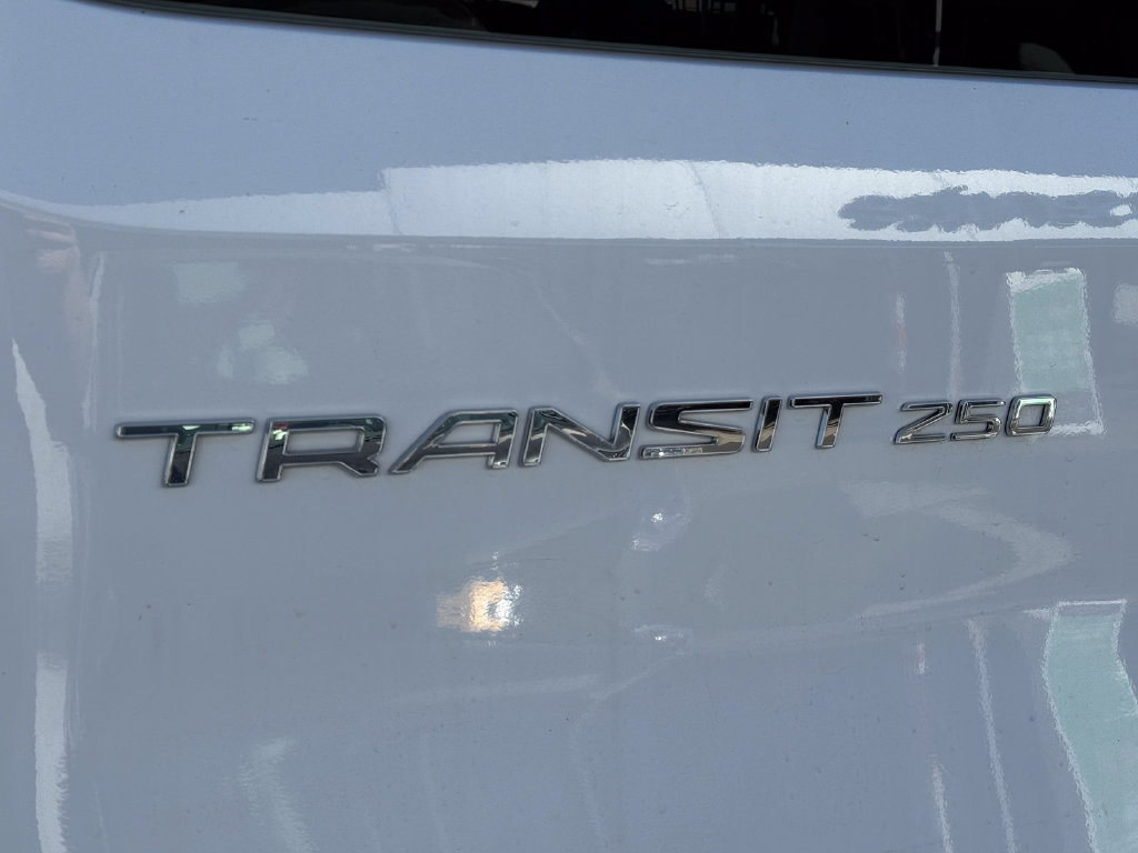 Used 2025 Ford Transit 250 Low Roof w/ Exterior Upgrade Package RWD image 20