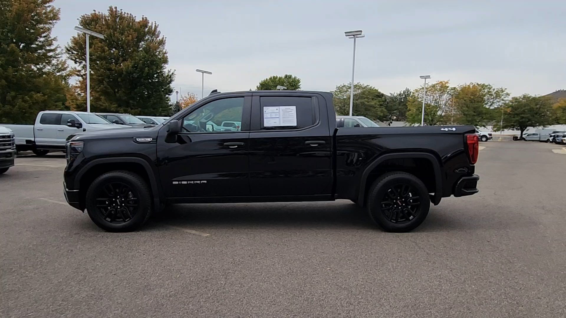 Used 2024 GMC Sierra 1500 Pro w/ Graphite Edition AWD/4WD image 26