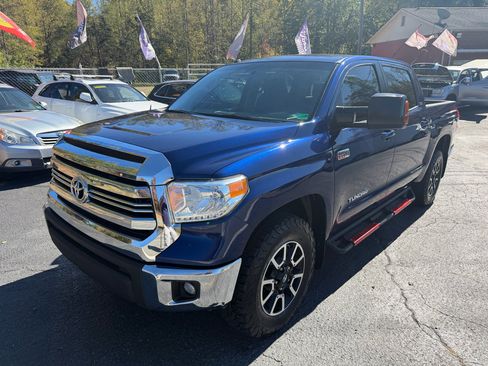 Used 2015 Toyota Tundra SR5 w/ TRD Off Road Package image 3