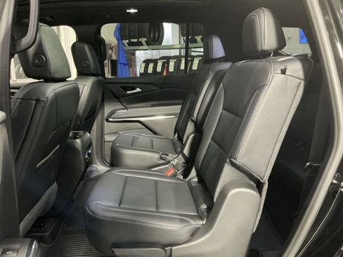 New 2026 Chevrolet Traverse LT image 32