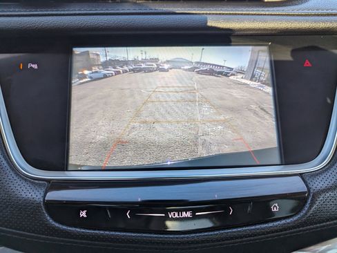 Used 2019 Cadillac XT5 Luxury image 21