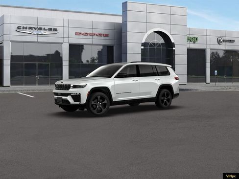New 2026 Jeep Grand Cherokee L Limited w/ Limited Altitude Package AWD/4WD image 2