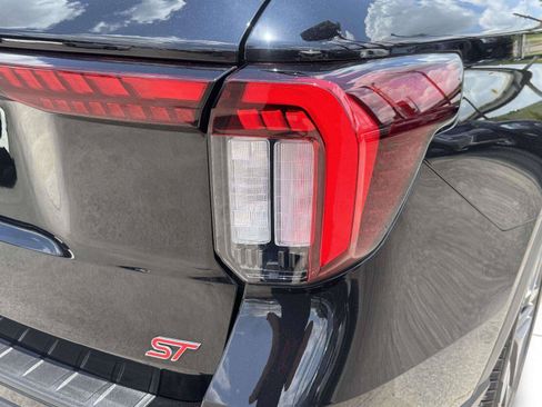 Used 2026 Ford Explorer ST w/ Sun And Sound Package AWD/4WD image 14