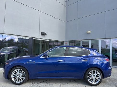 Certified 2022 Maserati Levante GT image 5