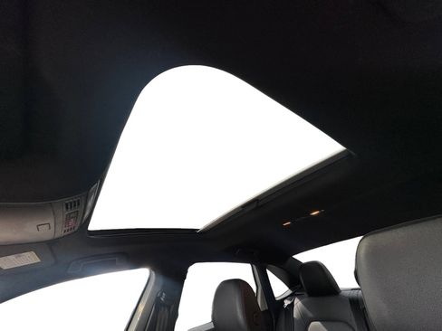 Used 2025 Volkswagen Jetta GLI Autobahn FWD image 11