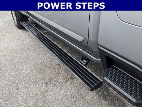 Used 2025 Chevrolet Silverado 2500 High Country w/ High Country Premium Package image 11