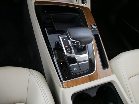 Used 2023 Audi Q5 2.0T Premium Plus w/ Premium Plus Package image 24