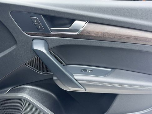 Used 2023 Audi Q5 2.0T Premium Plus w/ Premium Plus Package image 48