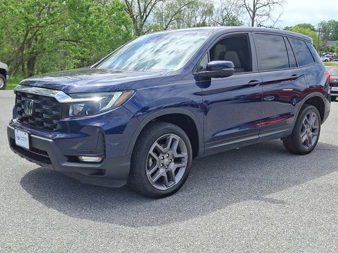 Used 2023 Honda Passport EX-L image 3