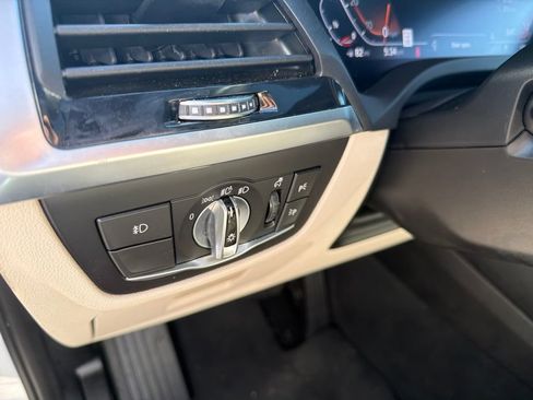 Used 2021 BMW X3 sDrive30i w/ Premium Package RWD image 16