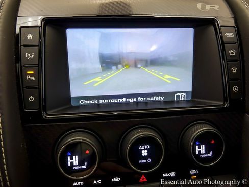 Used 2016 Jaguar F-TYPE R image 16