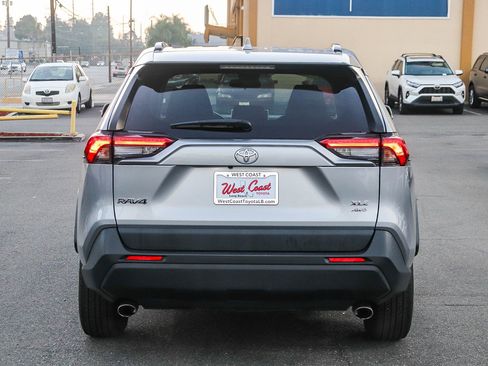 Used 2023 Toyota RAV4 XLE image 8
