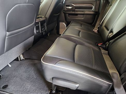 New 2026 RAM 3500 Laramie AWD/4WD image 22