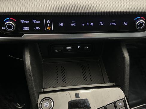 Used 2023 Kia Sportage SX image 27