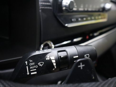 Used 2022 Mitsubishi Outlander SE image 27