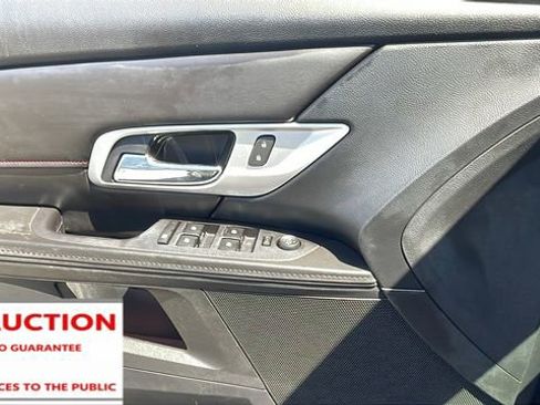 Used 2016 GMC Terrain SLE FWD image 24